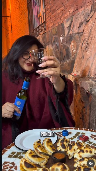 Vista previa: Empanadas en El Farolito